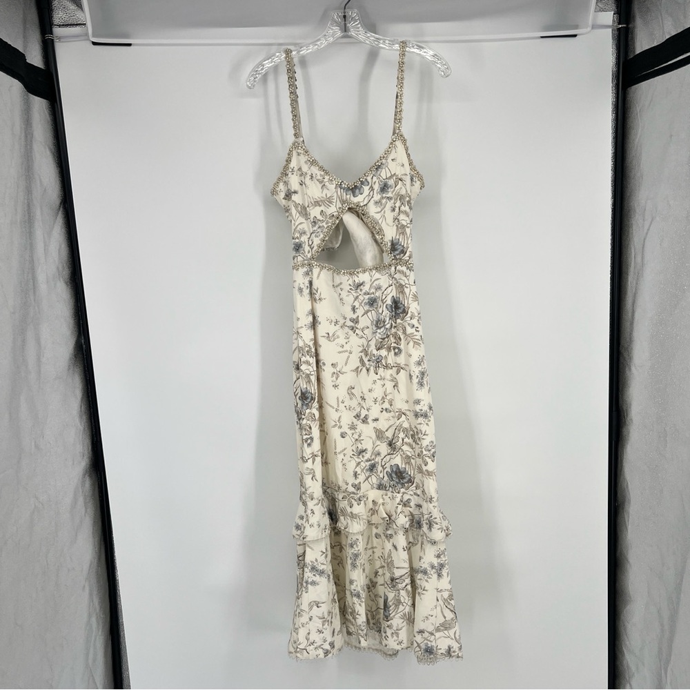 V. Chapman Luna White Blue Floral Tie Back Cut Out Midi Dress in Blue Bouquet 6 - Picture 12 of 13